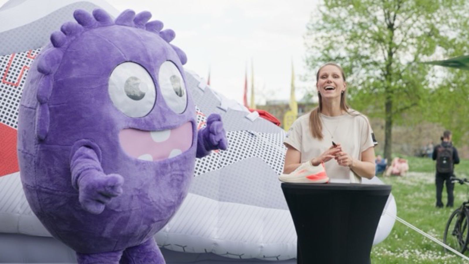 Fan mit Carlos im Park